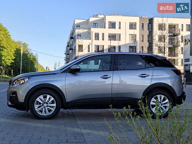 Позашляховик / Кросовер Peugeot 3008 2019 в Рівному