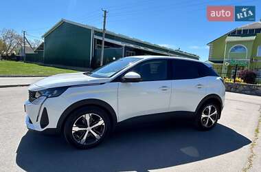 Внедорожник / Кроссовер Peugeot 3008 2021 в 