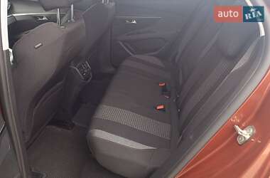 Внедорожник / Кроссовер Peugeot 3008 2018 в 