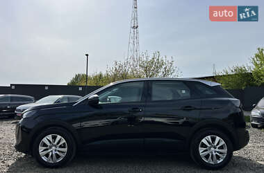 Позашляховик / Кросовер Peugeot 3008 2021 в 
