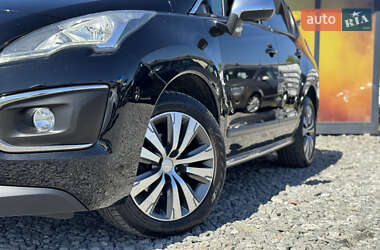 Позашляховик / Кросовер Peugeot 3008 2014 в 