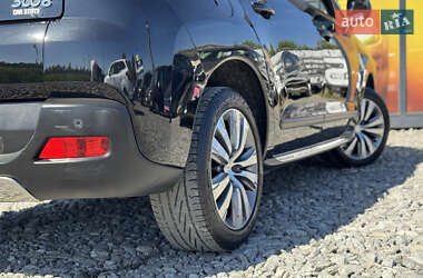 Позашляховик / Кросовер Peugeot 3008 2014 в 