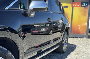 Позашляховик / Кросовер Peugeot 3008 2014 в 