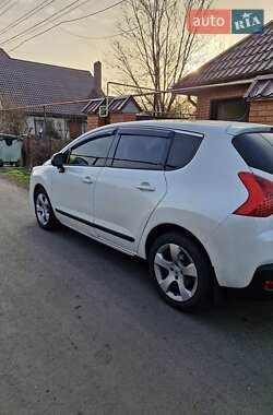 Внедорожник / Кроссовер Peugeot 3008 2012 в 