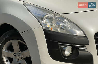 Внедорожник / Кроссовер Peugeot 3008 2011 в 
