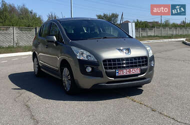 Позашляховик / Кросовер Peugeot 3008 2010 в 