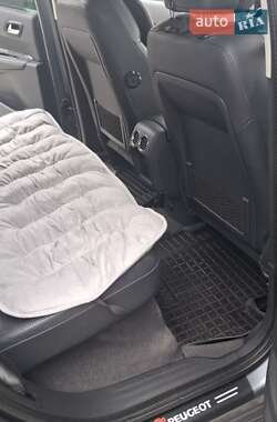 Позашляховик / Кросовер Peugeot 3008 2011 в 