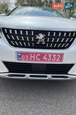 Позашляховик / Кросовер Peugeot 3008 2019 в 