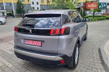 Позашляховик / Кросовер Peugeot 3008 2018 в 