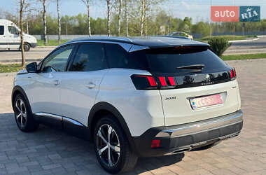 Позашляховик / Кросовер Peugeot 3008 2018 в 