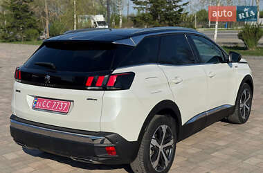 Позашляховик / Кросовер Peugeot 3008 2018 в 