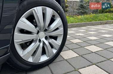 Внедорожник / Кроссовер Peugeot 3008 2015 в 