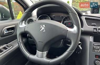Внедорожник / Кроссовер Peugeot 3008 2015 в 
