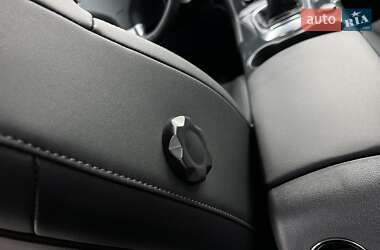 Внедорожник / Кроссовер Peugeot 3008 2015 в 