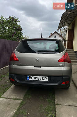 Внедорожник / Кроссовер Peugeot 3008 2009 в 