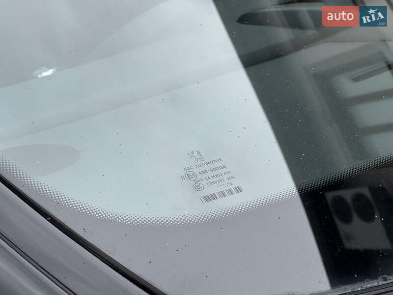 Позашляховик / Кросовер Peugeot 3008 2012 в Стрию