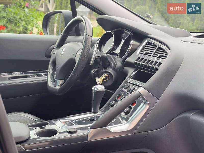 Позашляховик / Кросовер Peugeot 3008 2012 в Стрию