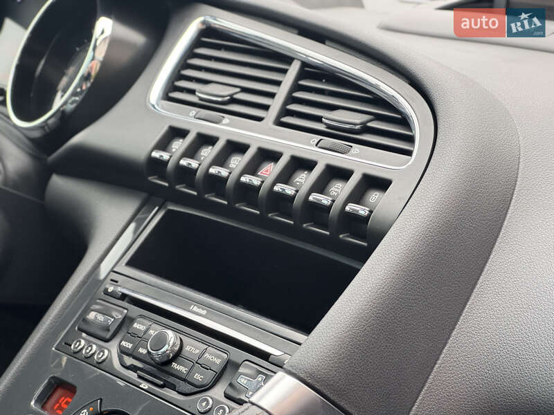Позашляховик / Кросовер Peugeot 3008 2012 в Стрию