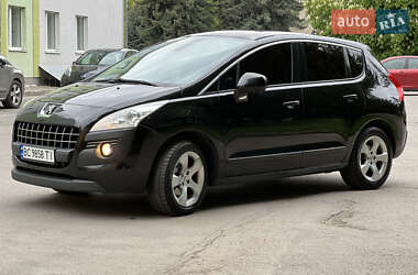 Позашляховик / Кросовер Peugeot 3008 2012 в 