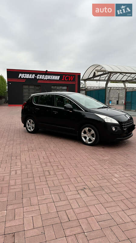 Позашляховик / Кросовер Peugeot 3008 2011 в Рівному