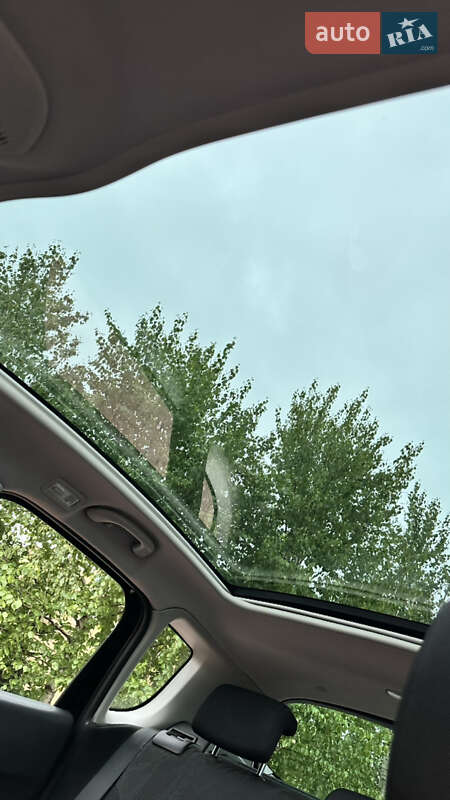 Позашляховик / Кросовер Peugeot 3008 2011 в Рівному