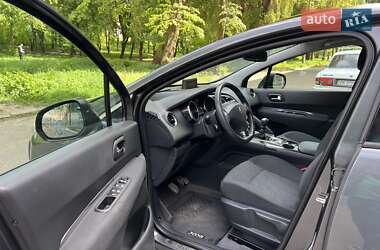 Внедорожник / Кроссовер Peugeot 3008 2012 в 
