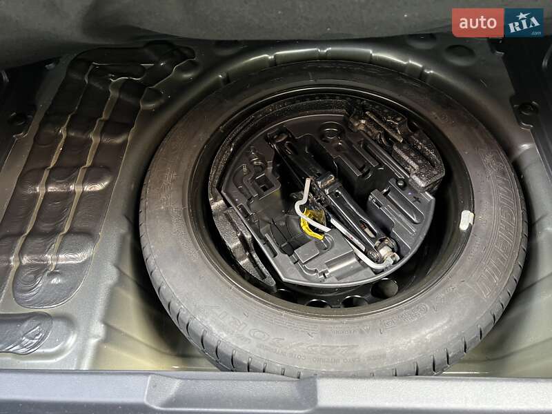 Внедорожник / Кроссовер Peugeot 3008 2012 в Ровно