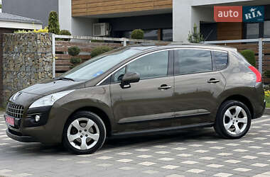 Позашляховик / Кросовер Peugeot 3008 2011 в 