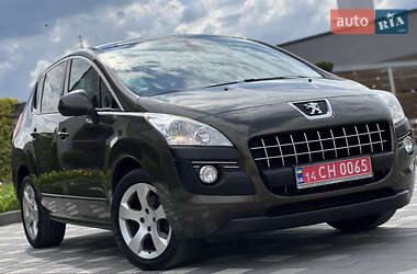 Позашляховик / Кросовер Peugeot 3008 2011 в 