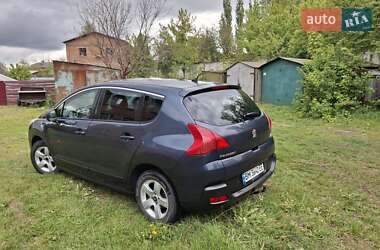 Внедорожник / Кроссовер Peugeot 3008 2012 в 