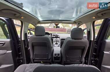 Внедорожник / Кроссовер Peugeot 3008 2012 в 