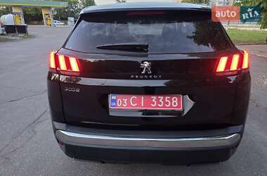 Позашляховик / Кросовер Peugeot 3008 2020 в 