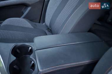 Позашляховик / Кросовер Peugeot 3008 2020 в 