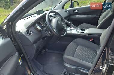 Позашляховик / Кросовер Peugeot 3008 2014 в 