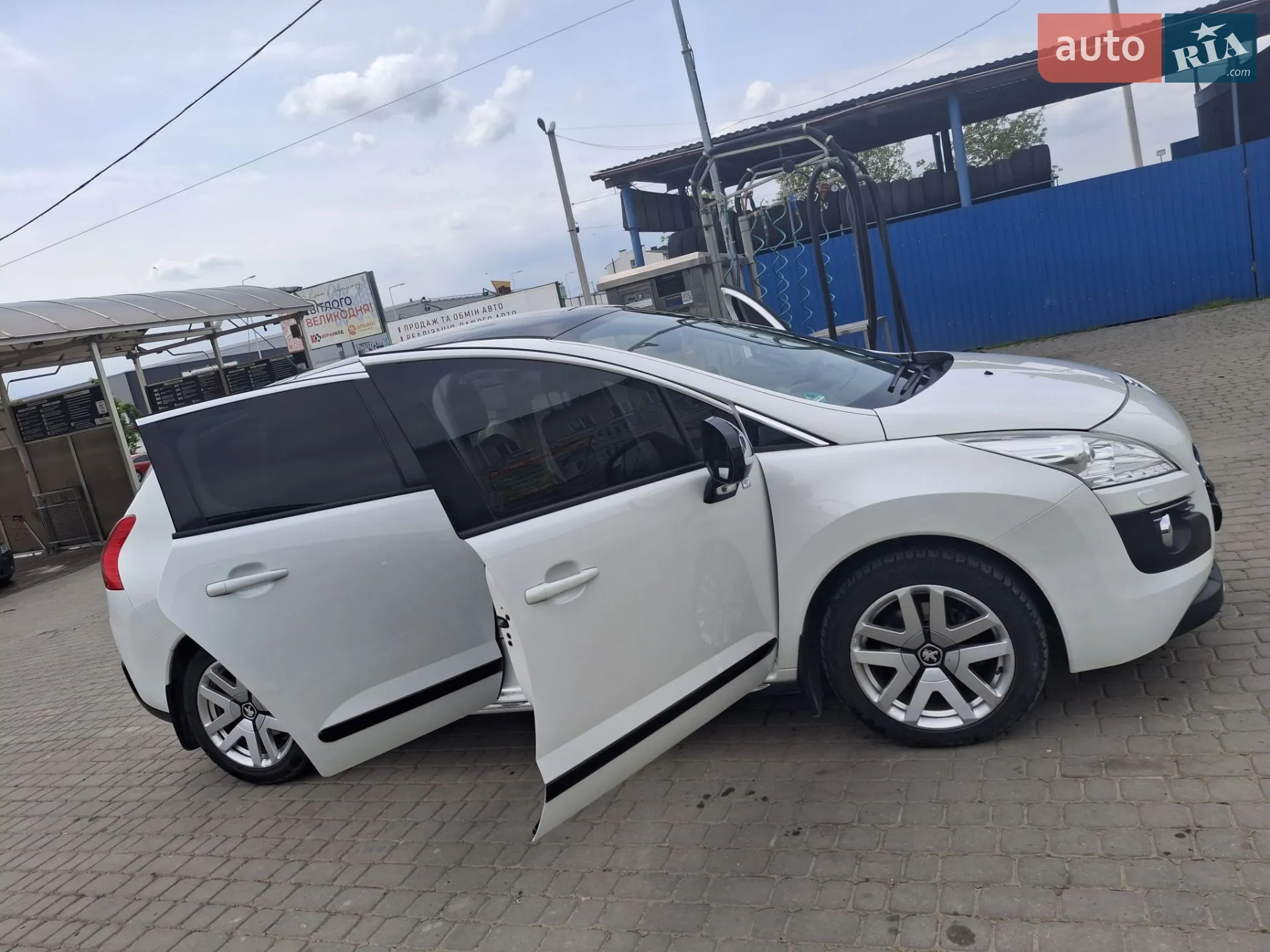 2012 Peugeot 3008 - мініатюра 23