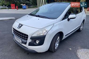 Позашляховик / Кросовер Peugeot 3008 2012 в Ужгороді