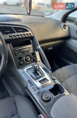 Внедорожник / Кроссовер Peugeot 3008 2013 в 