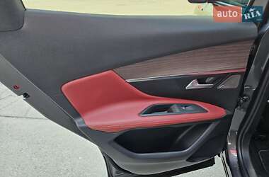 Внедорожник / Кроссовер Peugeot 3008 2021 в 