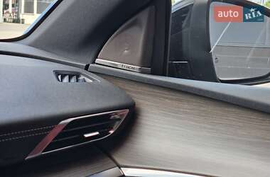 Внедорожник / Кроссовер Peugeot 3008 2021 в 