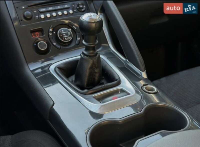 Внедорожник / Кроссовер Peugeot 3008 2013 в Шептицькому
