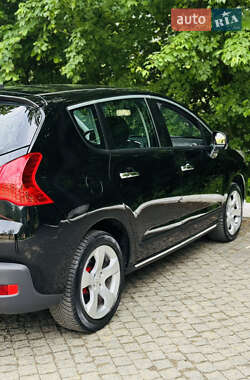 Внедорожник / Кроссовер Peugeot 3008 2010 в Черновцах