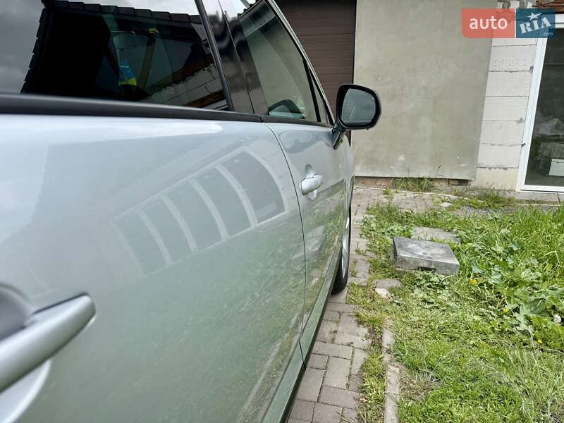 Позашляховик / Кросовер Peugeot 3008 2011 в Луцьку