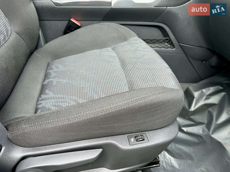 Позашляховик / Кросовер Peugeot 3008 2011 в Луцьку