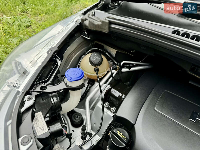 Позашляховик / Кросовер Peugeot 3008 2011 в Луцьку