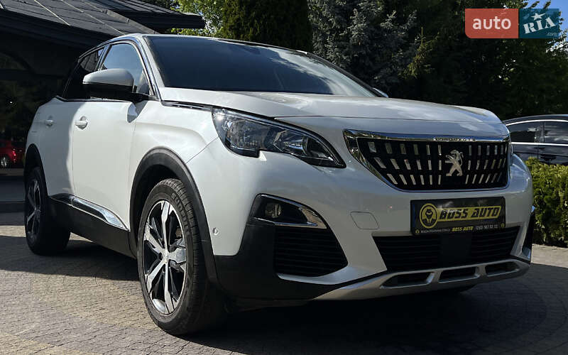 Внедорожник / Кроссовер Peugeot 3008 2018 в 
