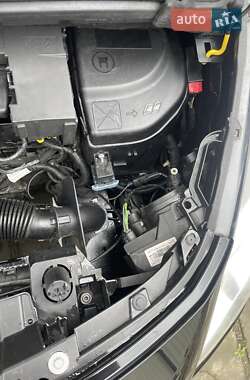 Внедорожник / Кроссовер Peugeot 3008 2014 в 