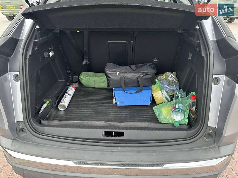 Позашляховик / Кросовер Peugeot 3008 2016 в Львові