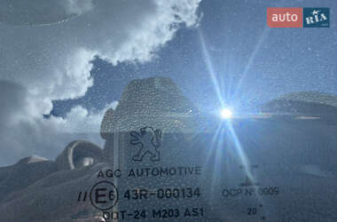 Внедорожник / Кроссовер Peugeot 3008 2011 в 
