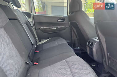 Внедорожник / Кроссовер Peugeot 3008 2011 в 