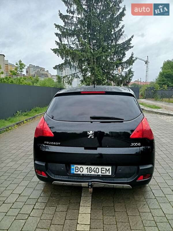Внедорожник / Кроссовер Peugeot 3008 2013 в Ивано-Франковске